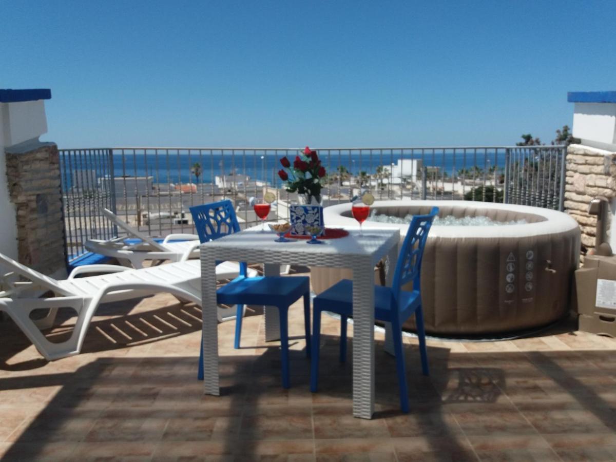Riflesso Sul Mare Aparthotel มารีนา ดี มันกาแวร์ซา ภายนอก รูปภาพ
