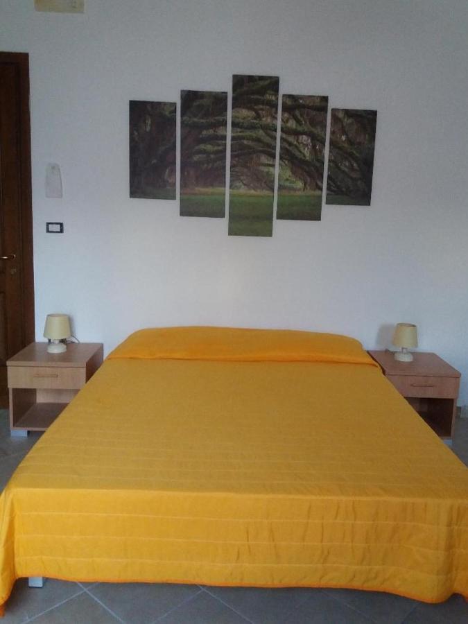 Riflesso Sul Mare Aparthotel มารีนา ดี มันกาแวร์ซา ภายนอก รูปภาพ
